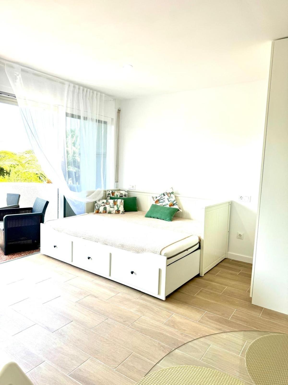 Julia'S Apartment Μαρμπέλλα Εξωτερικό φωτογραφία